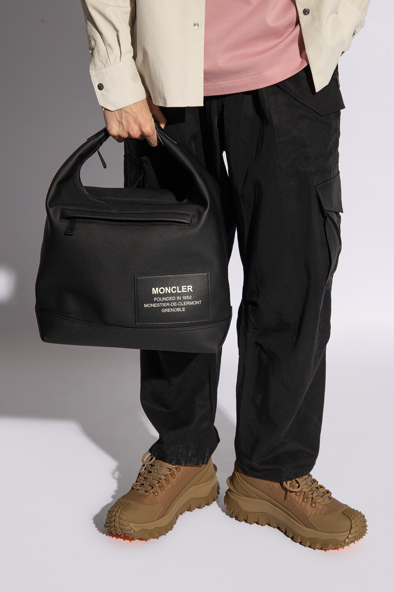 Black 'Nakoa' handbag Moncler - Vitkac Italy